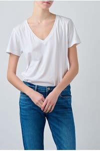 susan t-shirt in white