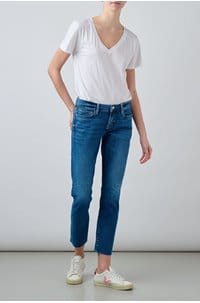 susan t-shirt in white