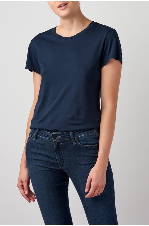 trisha t-shirt in navy