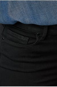 cindy straight jean in black shadow