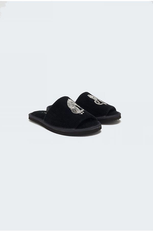sansindo tiger slippers in black