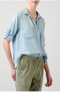 split back button down shirt in sunbleached