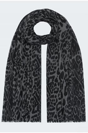 Douce Gloire - Douce Gloire Scarf at Trilogy