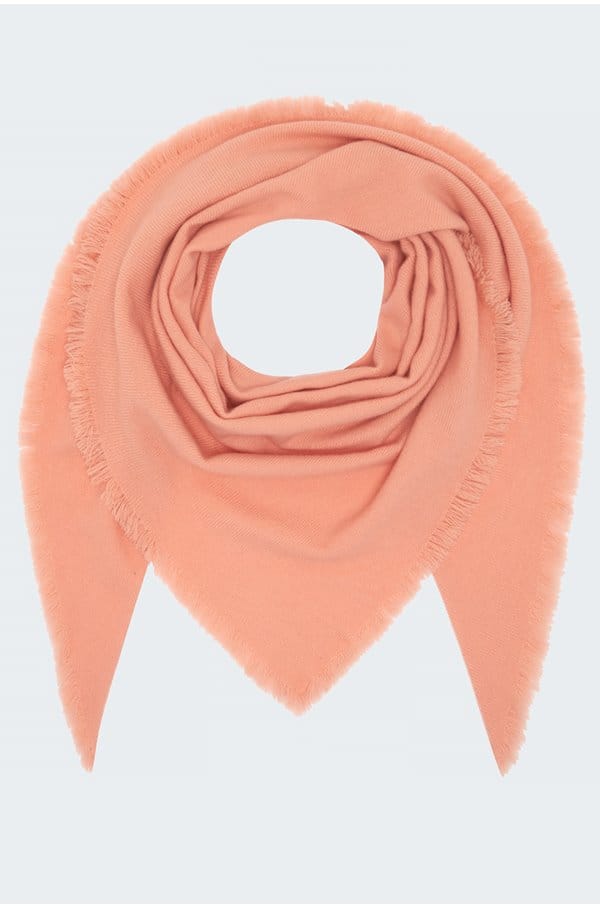triangle scarf in corail