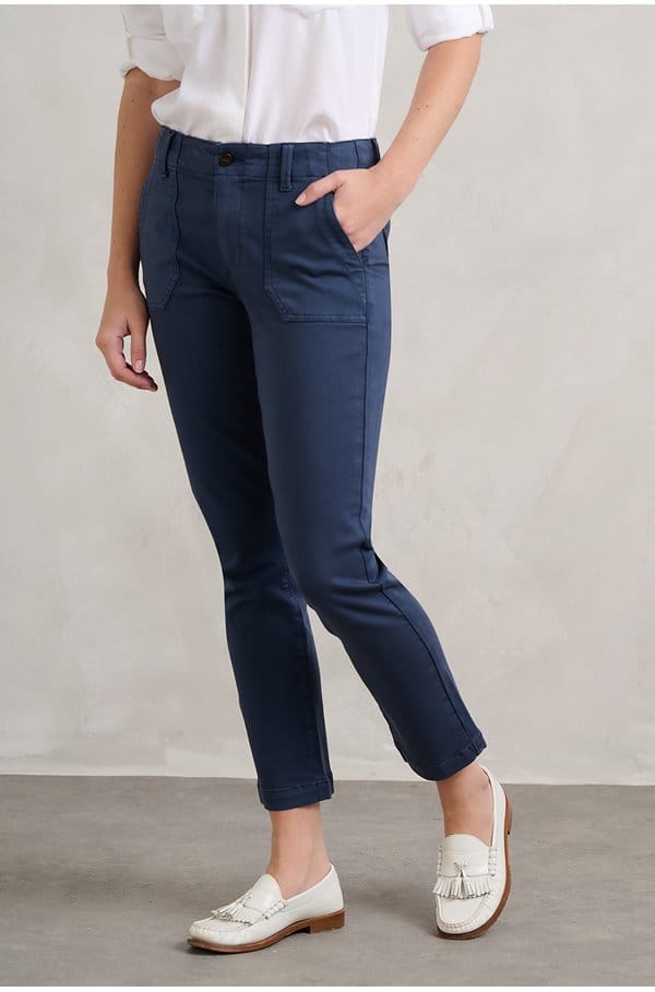 mayslie straight ankle in vintage navy haze