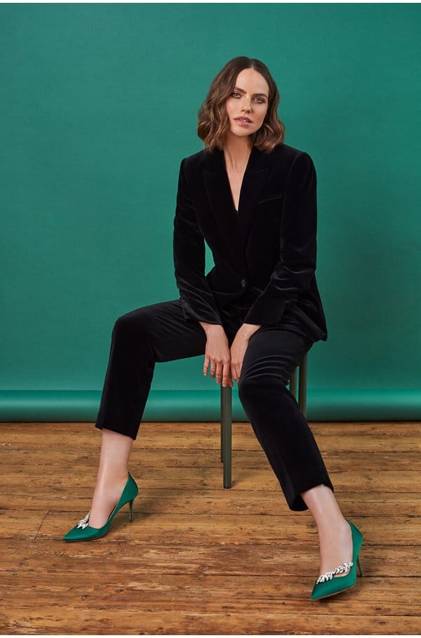 jamie velvet blazer in black