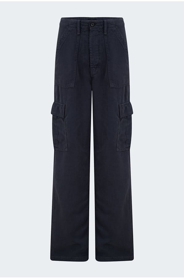 private cargo sneak in faded black