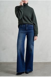 oversized roll collar in khaki