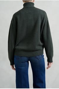oversized roll collar in khaki