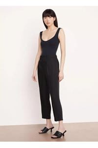 mid rise tapered pull on pant in black