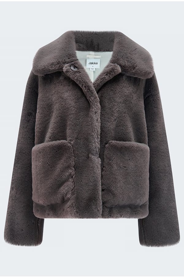 traci coat in grey