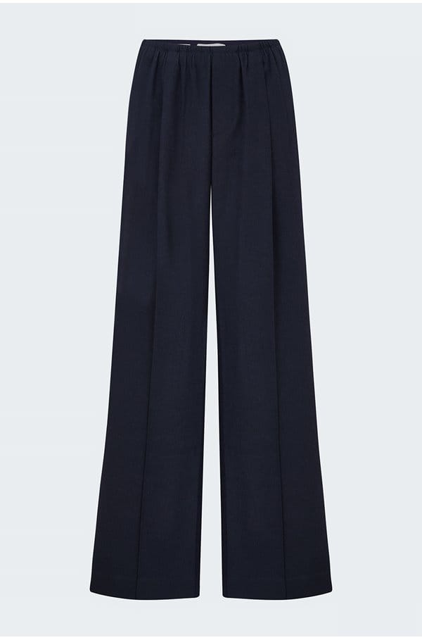 brushed flannel pull on pant in coastal