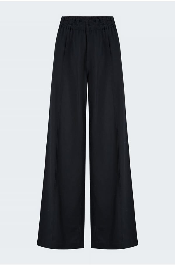 harper trouser in before dawn