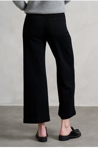 anessa wide jean in black shadow