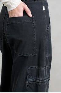 marcelle low slung easy cargo in washed black