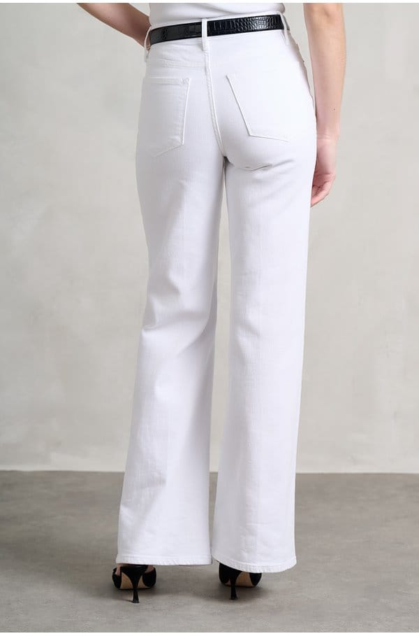 le slim palazzo in white