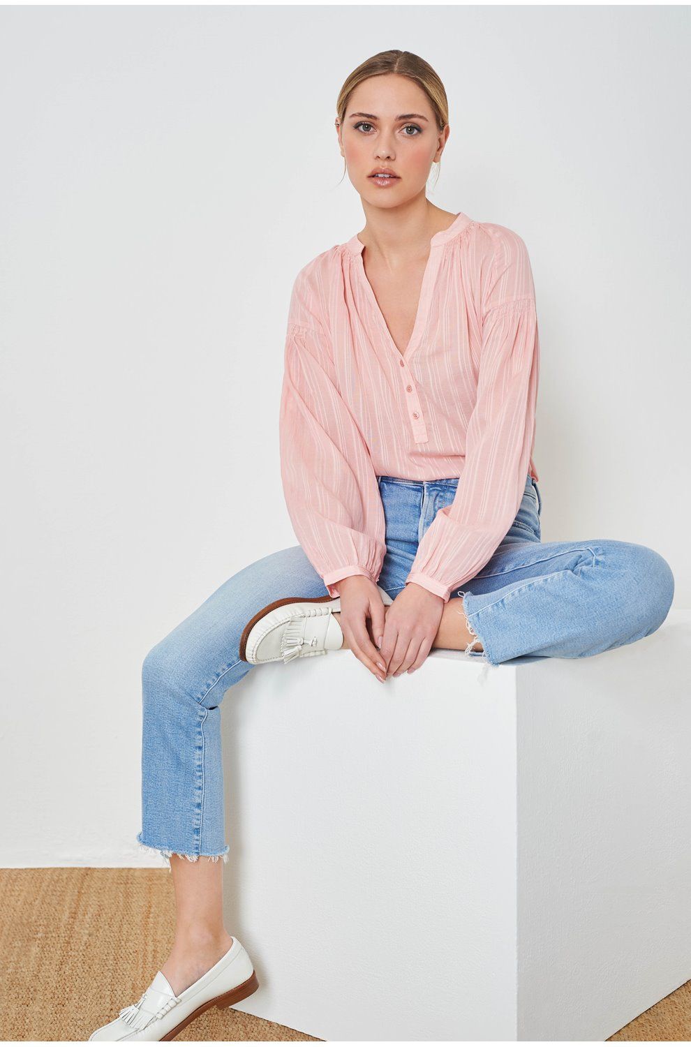 Trilogy Stores Nipoa Blouse in Rose Pale Fane