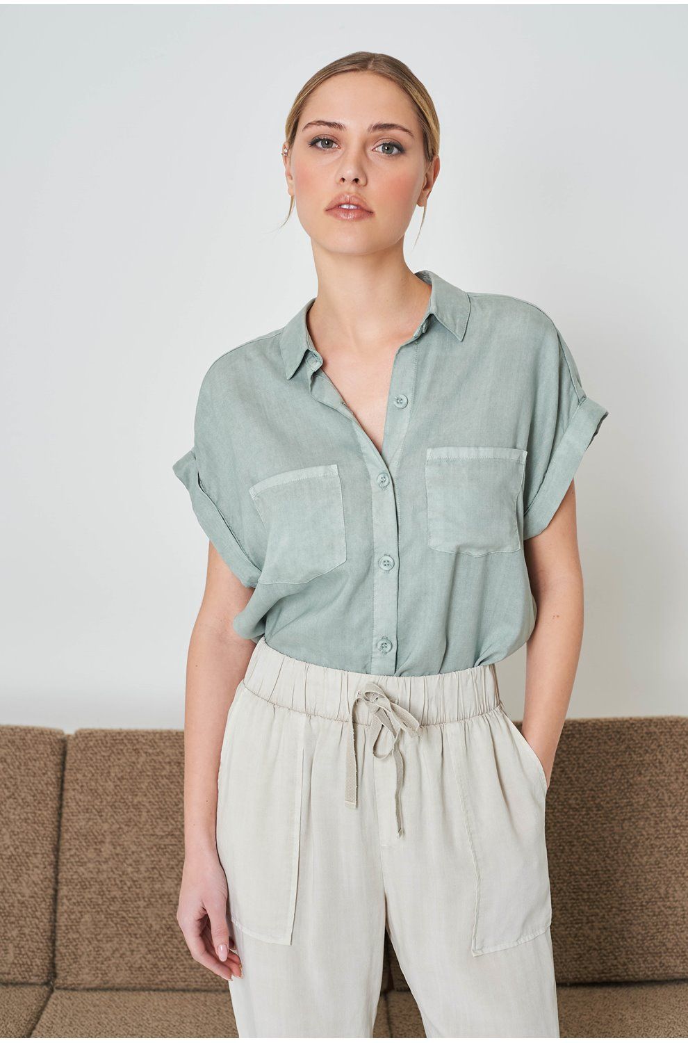 Double pocket short sleeve shirts deals