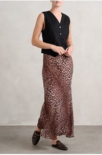 kelly skirt in leopard