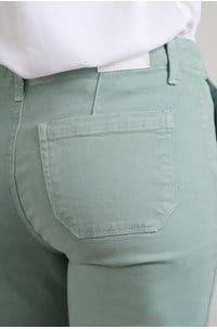mayslie straight in vintage dusty sage