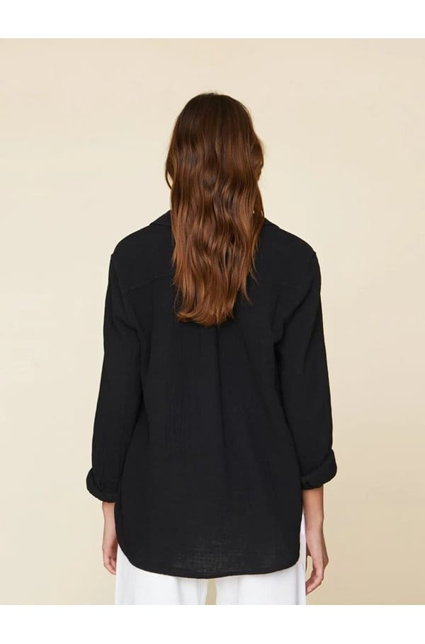 scout shirt in black