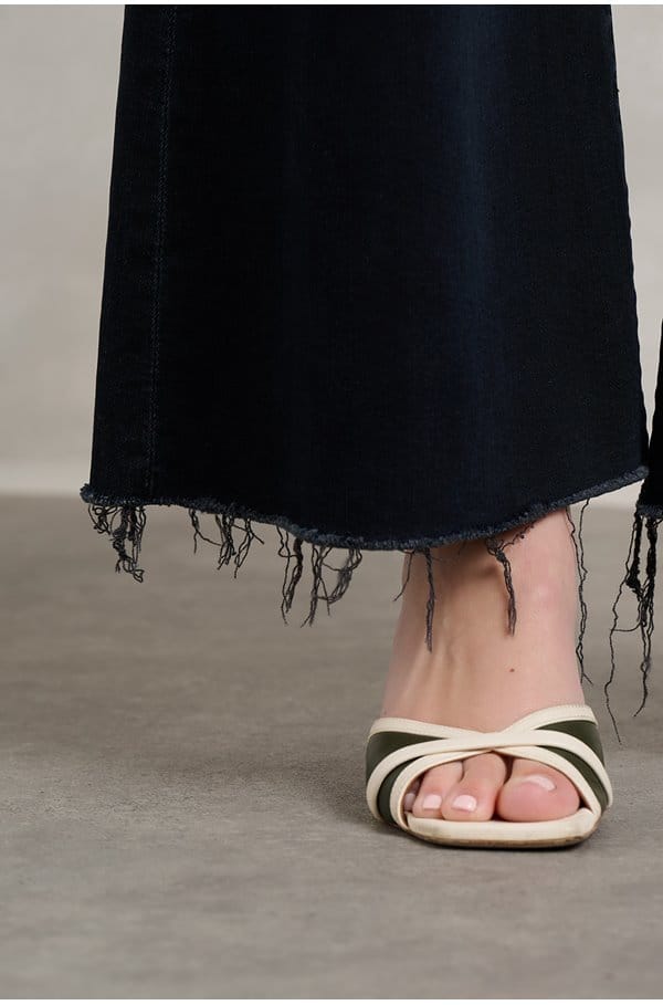 the roller fray in night in venice