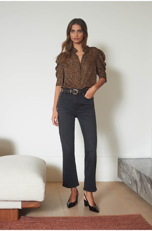 le sleek straight in kerry