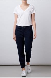 jill v neck tee in white 