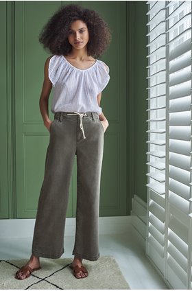 carly trouser in vintage ivy green