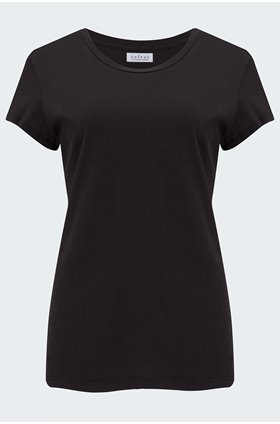 trisha t-shirt in black