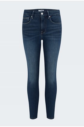 good legs crop jean in blue 260
