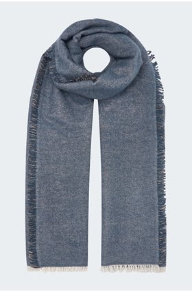 simon scarf in klaus