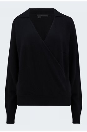 lexis crossover collared jumper in black