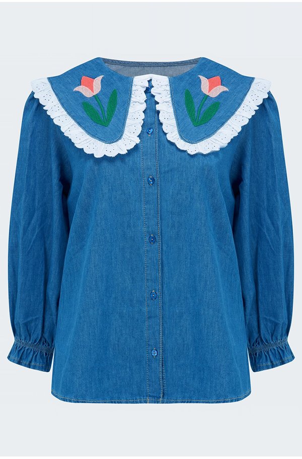 davina blouse in denim tulip embroidery