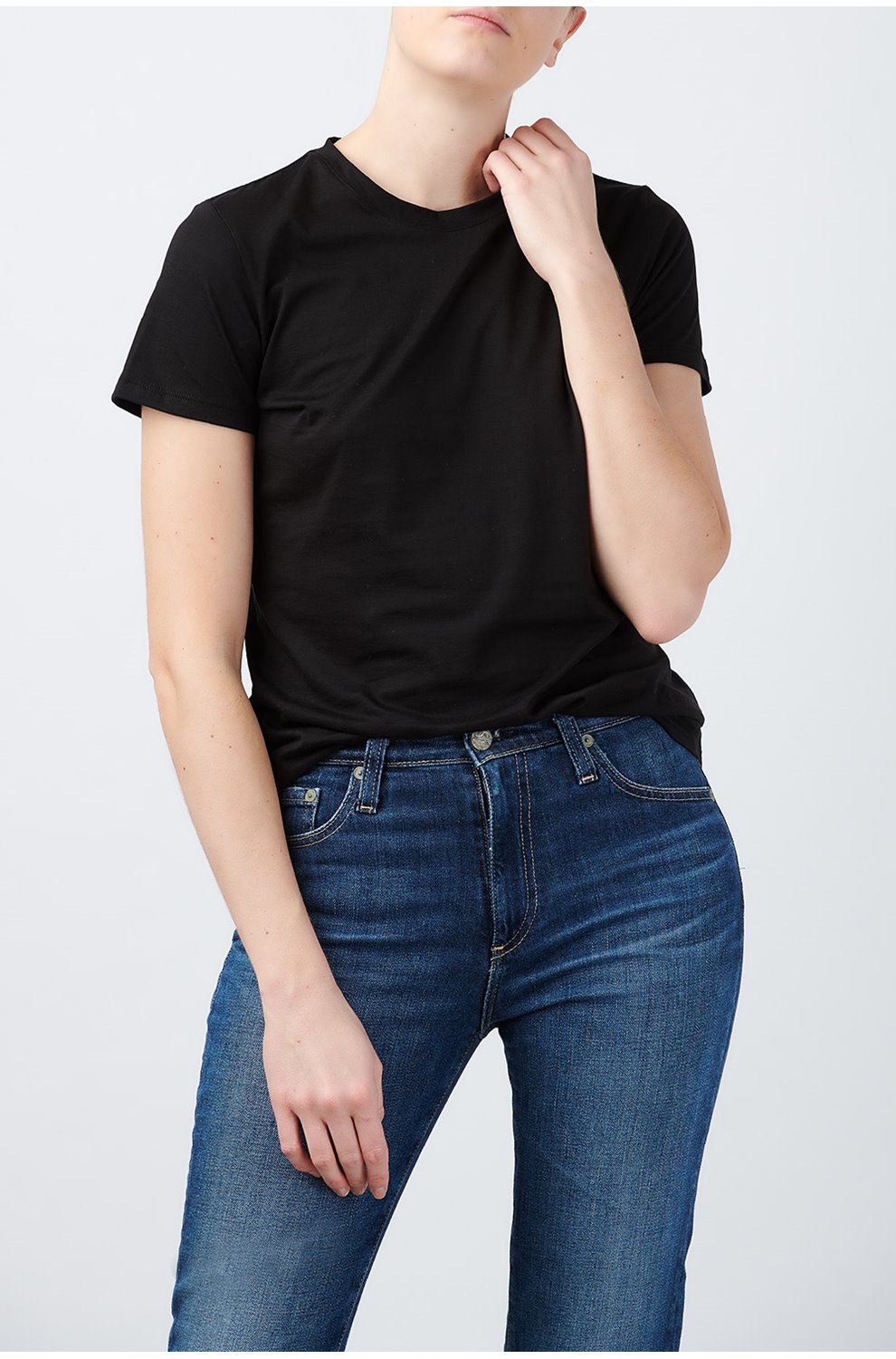 Essential Crew T-Shirt in Black