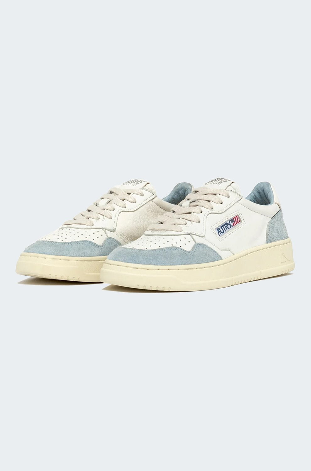 Medalist Low Sneaker in Portofino