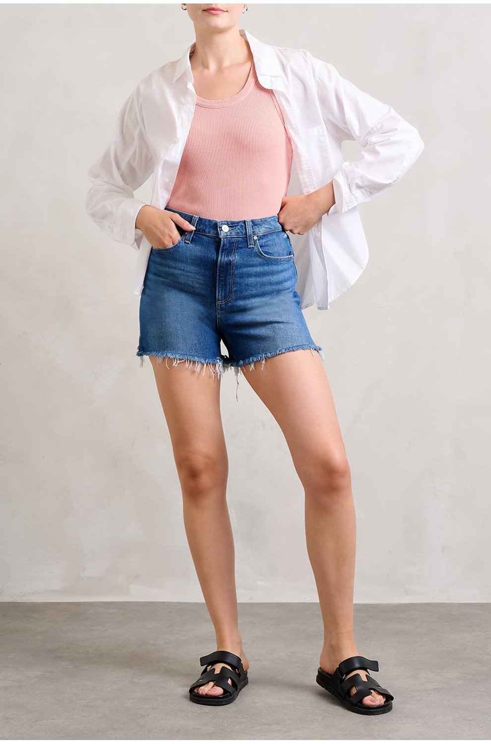 Dani Raw Hem Short in Antibes