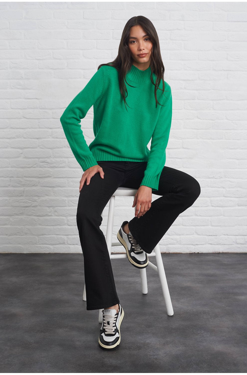 The Weekender Flare in Pitch