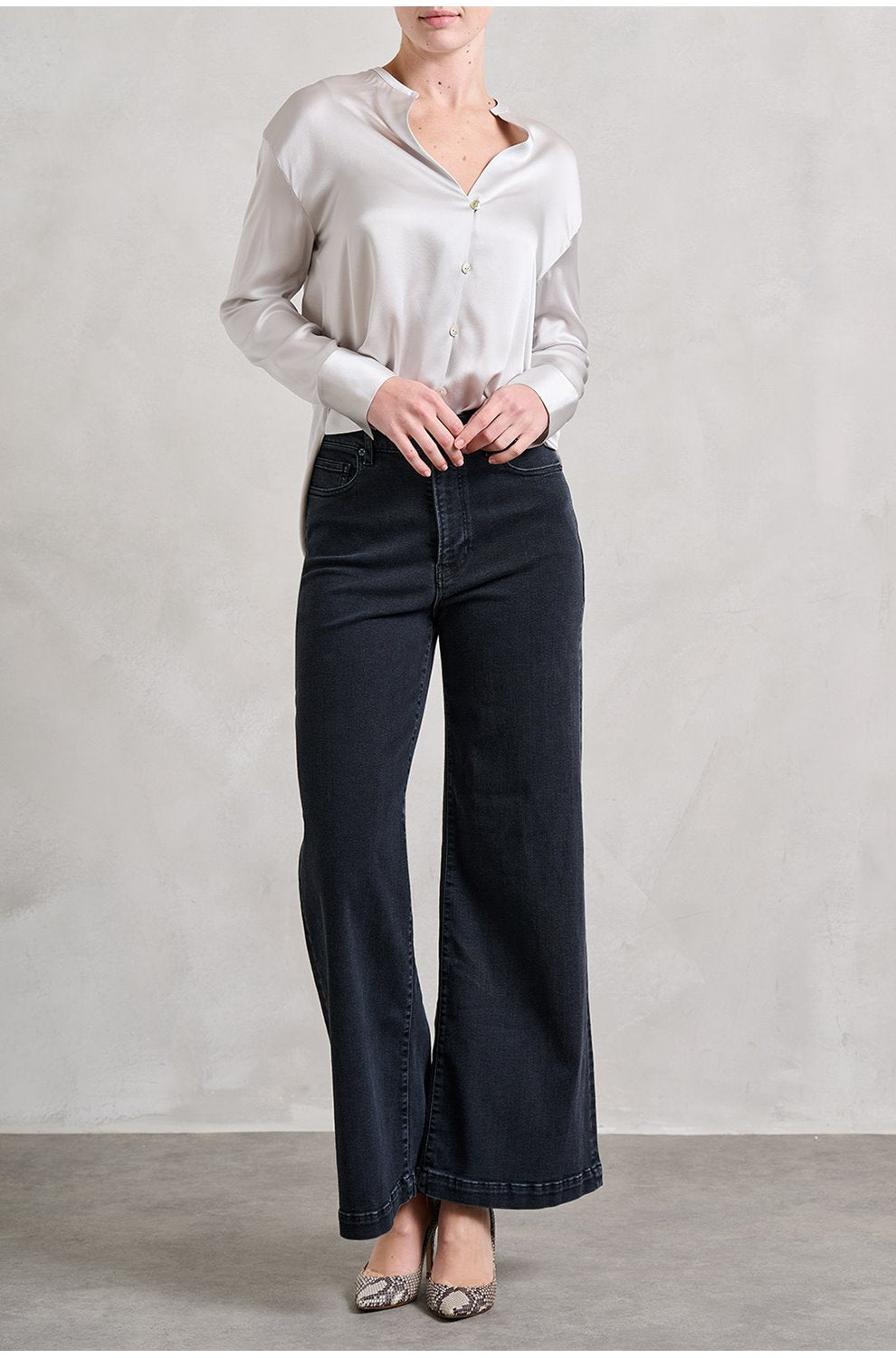 Band Collar Blouse in Salt Glass