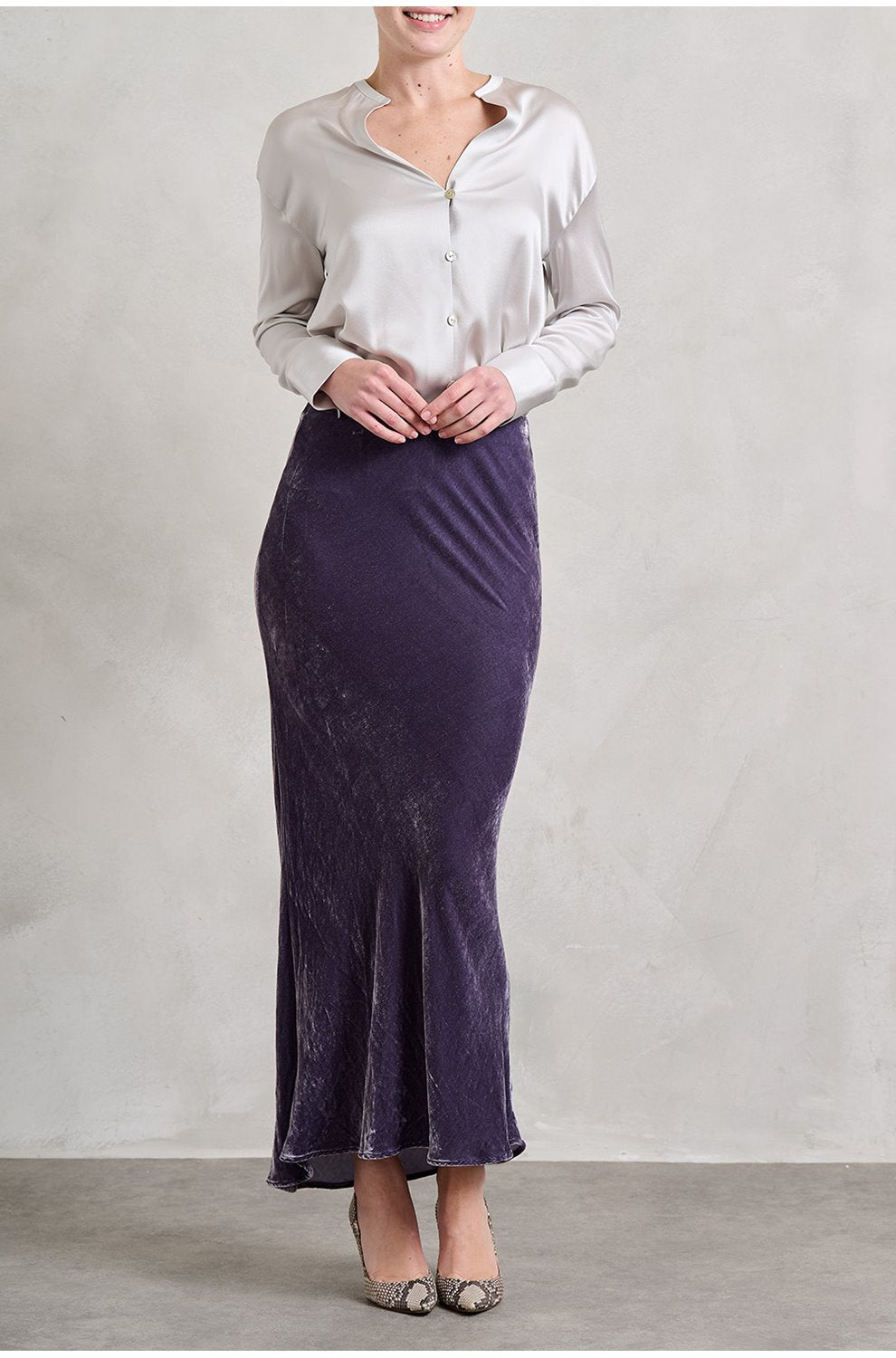 Eza Skirt in Navy