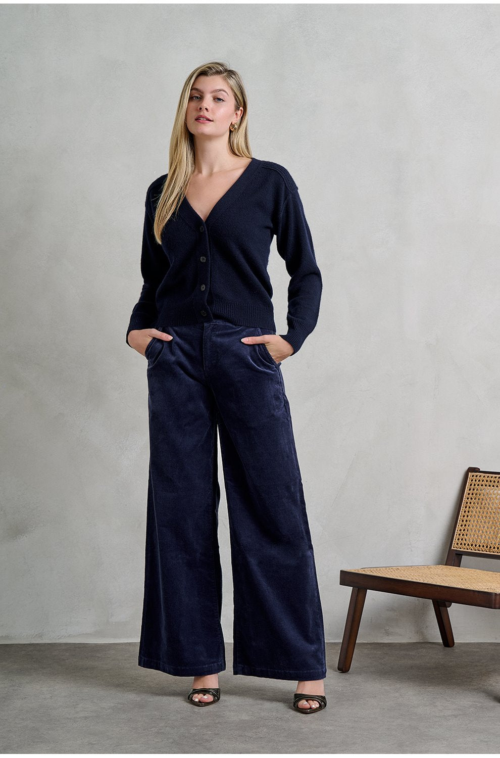 Stella Wide Cord in Deep Trenches