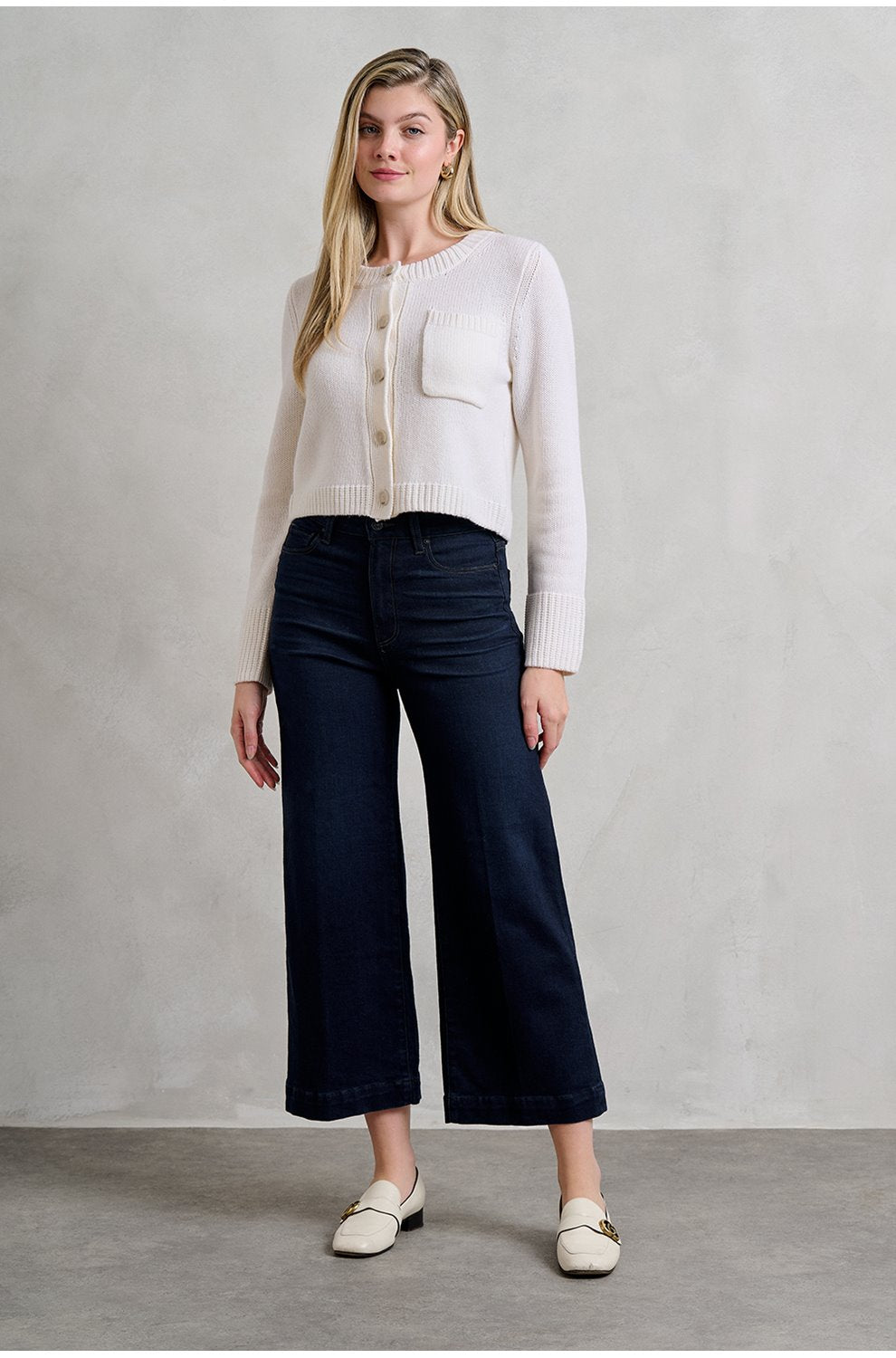 Anessa Wide Jean in Duchess