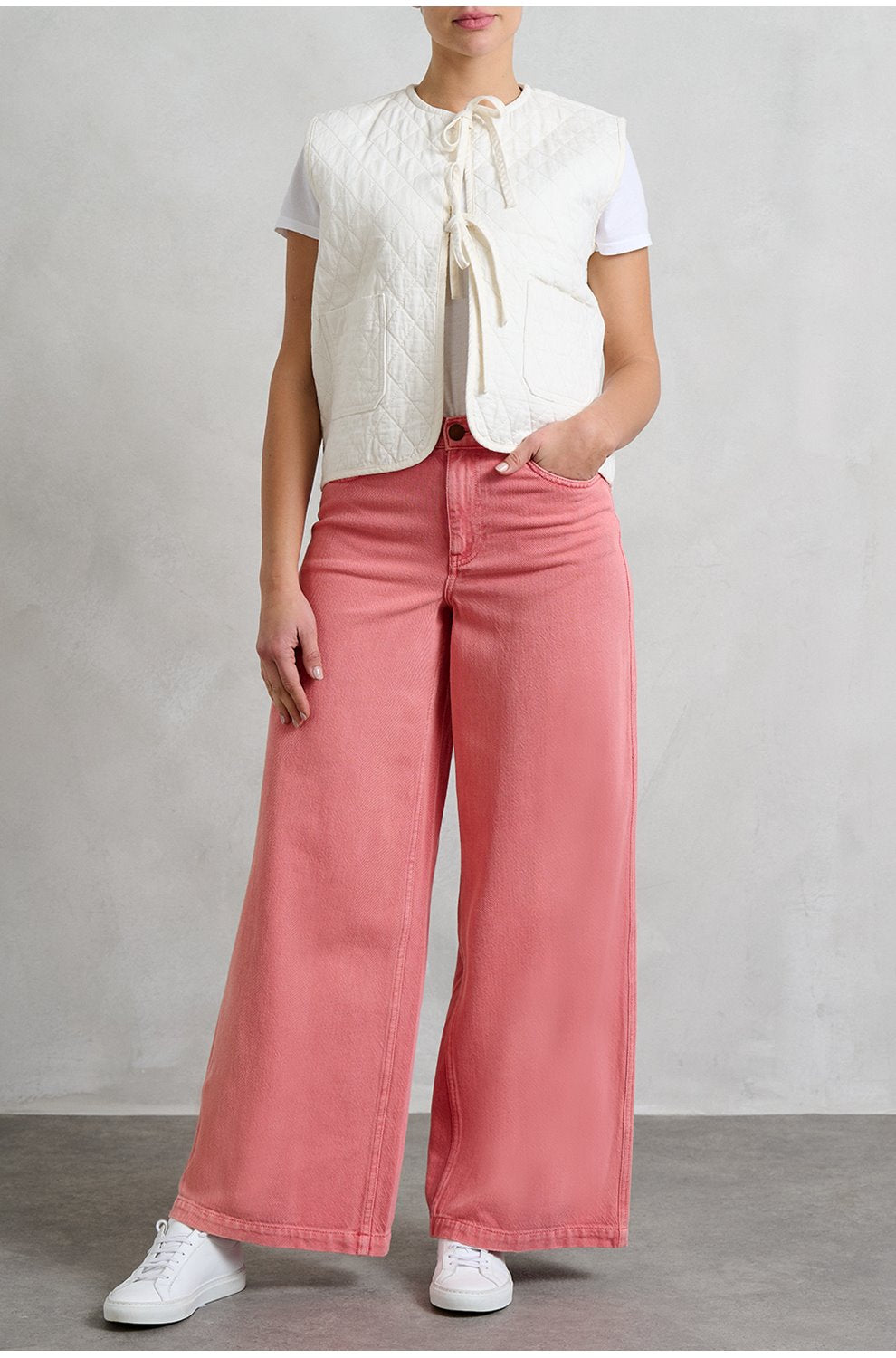 Dear Bay Jean in Mineral Red