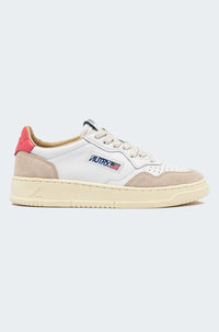 Medalist Low Sneaker in Rose