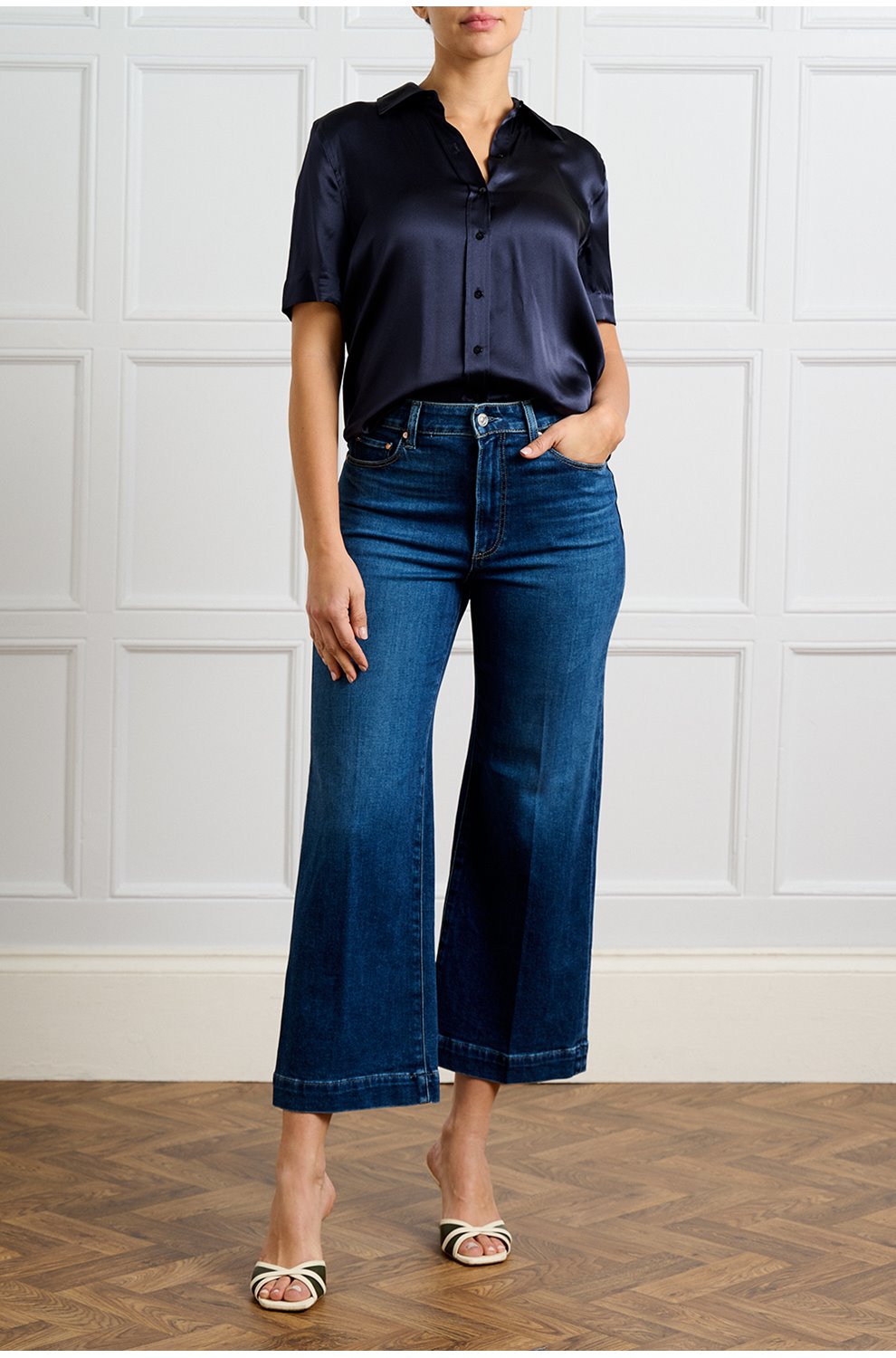 Ellah Short Sleeve Blouse in Midnight