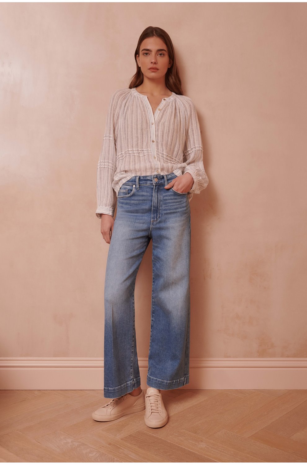 Anessa Wide Jean in Mesmerize