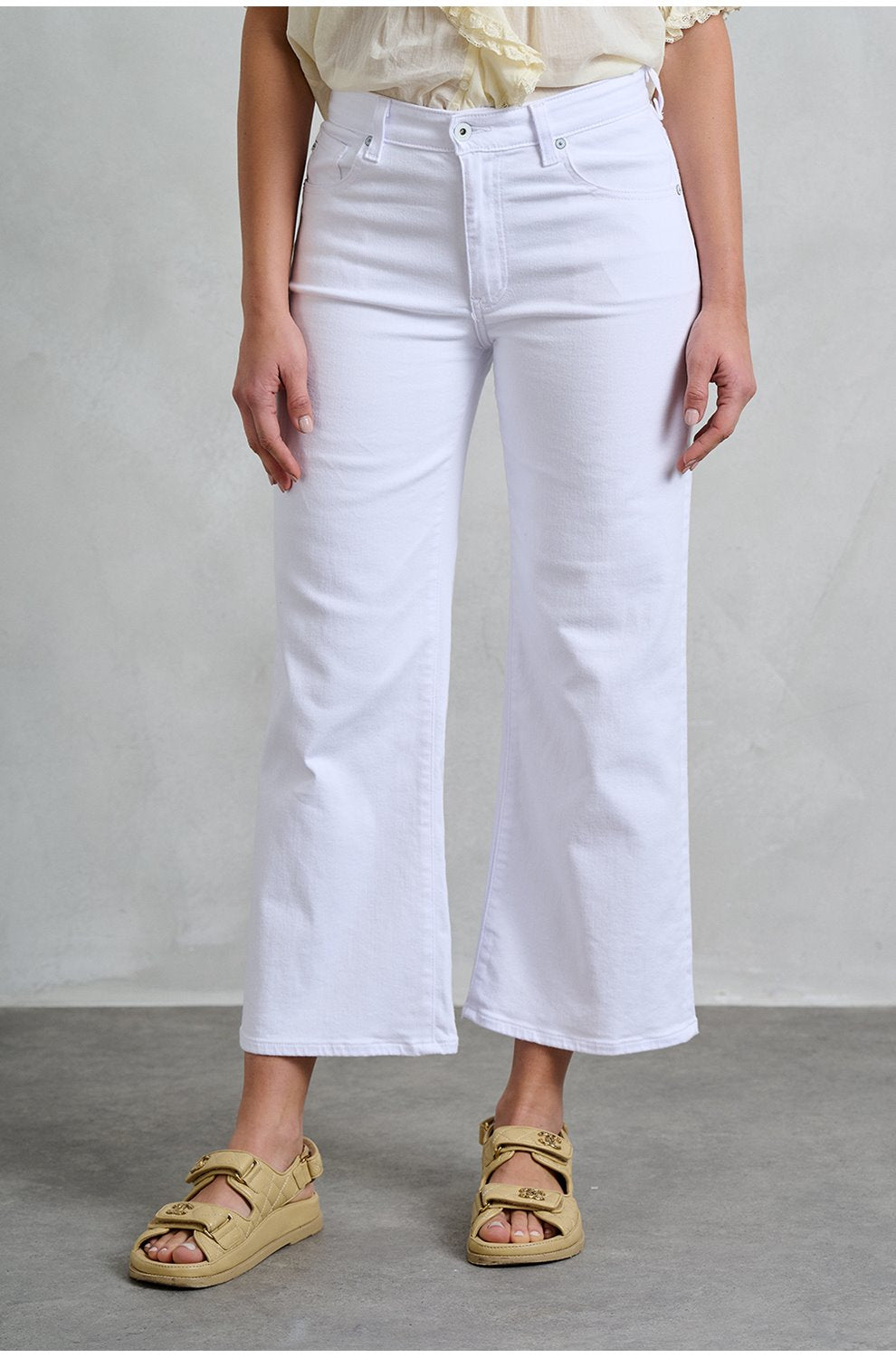 Saige Wide Leg Crop in Gallery White