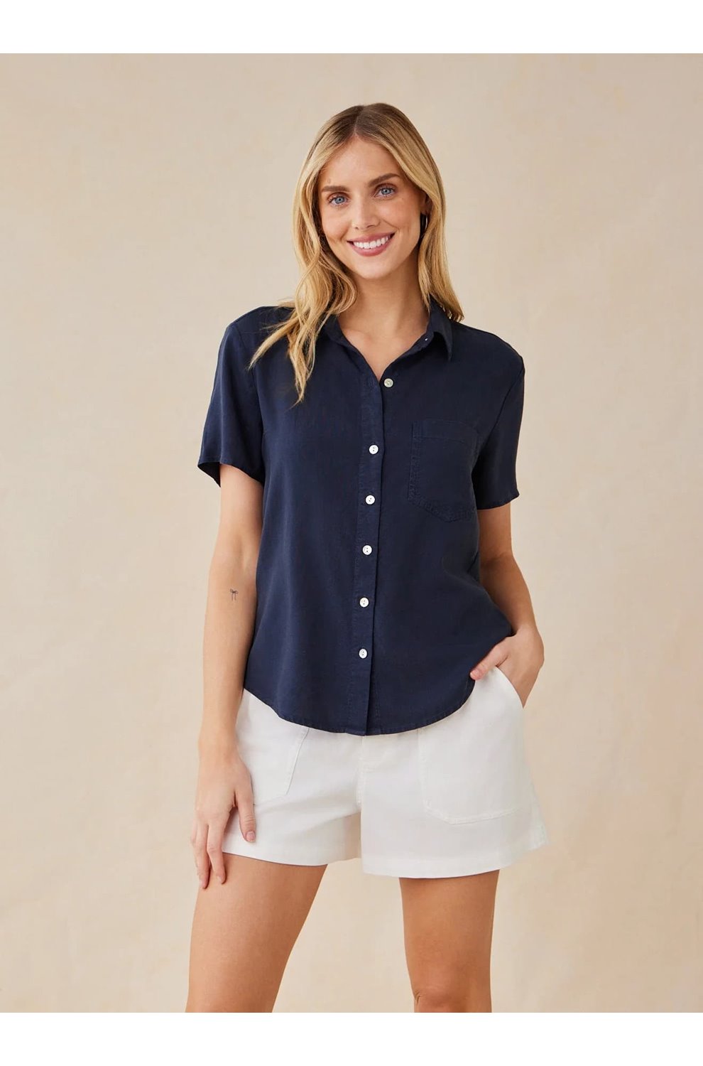 Short Sleeve Pocket Button Down in Endless Sea