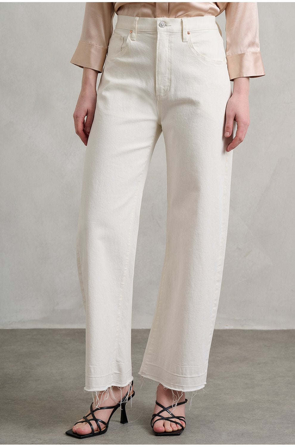 Arellia Ankle Barrel Leg in Tonal Ecru