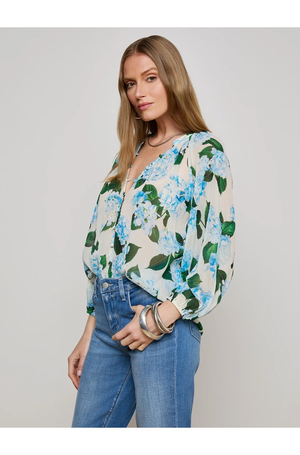 Teagan Blouse in Ivory Blue Hydrangea